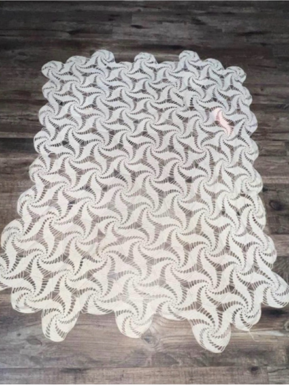 Handmade Vintage Delicate Beige Vintage Crochet Lace Tablecloth